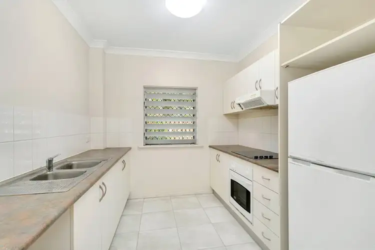 Sixth view of Homely unit listing, 4/8 Clare Street, Parramatta Park QLD 4870