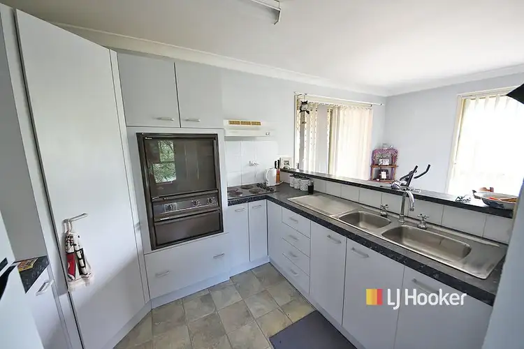 Second view of Homely house listing, 6 Primrose Court, Kallangur QLD 4503