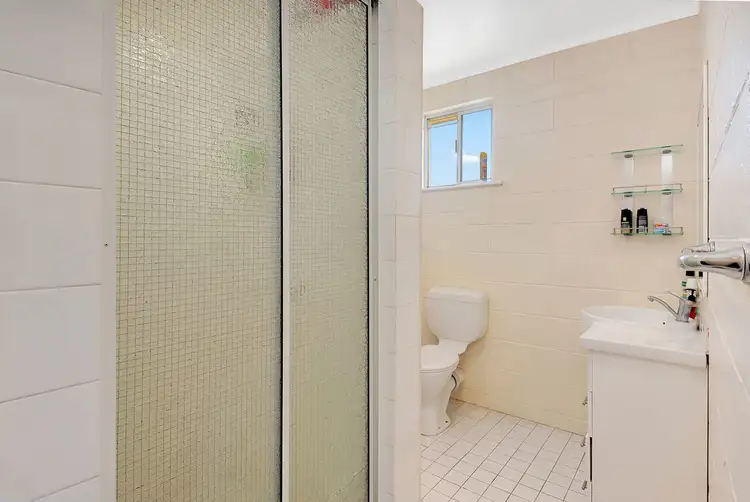 Fifth view of Homely unit listing, 4/24 Tara Street, Wilsonton QLD 4350