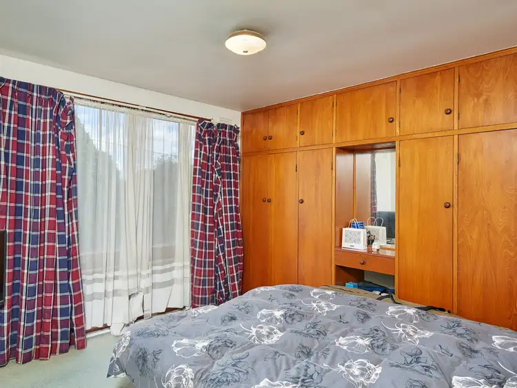 Fifth view of Homely house listing, 33 Nixon Crescent, Tolland NSW 2650