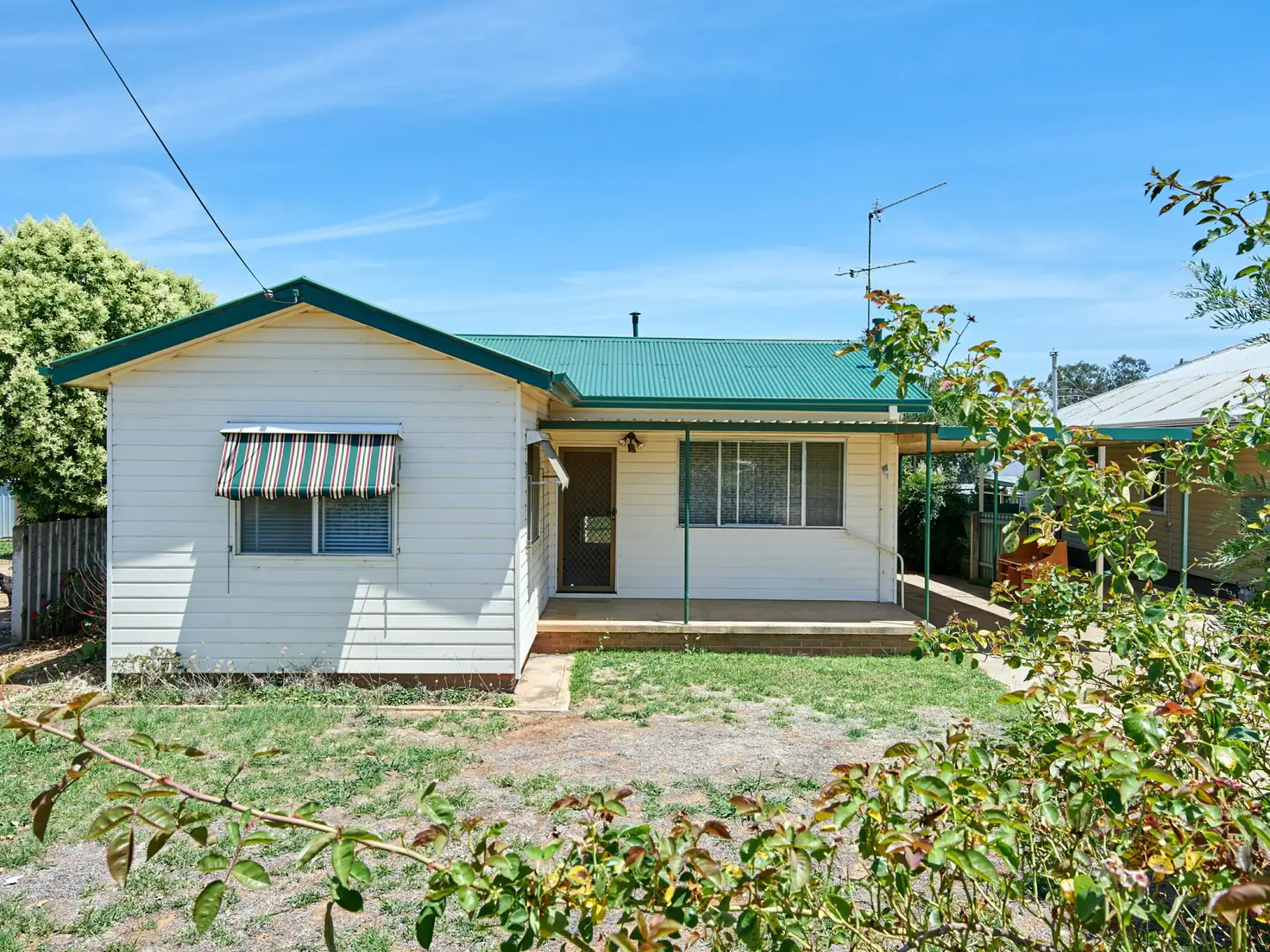 Main view of Homely house listing, 14 Gowrie Parade, Mount Austin NSW 2650