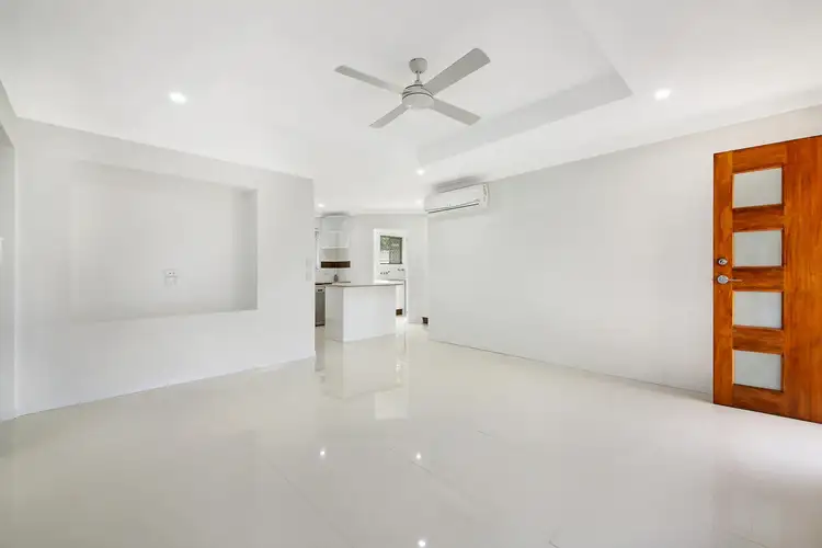 2/39 Shirley Street, Southport QLD 4215