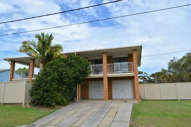 24 Matthews Parade, Corindi Beach NSW 2456