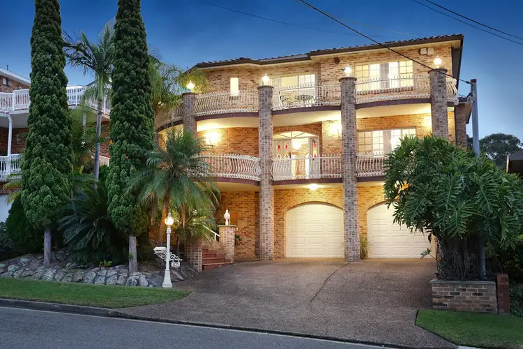 103 Sturt Avenue, Georges Hall NSW 2198