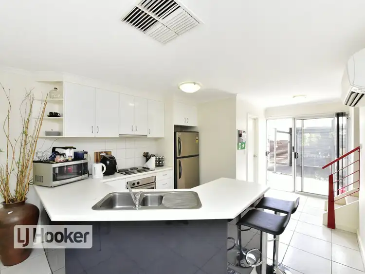 Seventh view of Homely townhouse listing, 25/26 Nicker Crescent, Gillen NT 870
