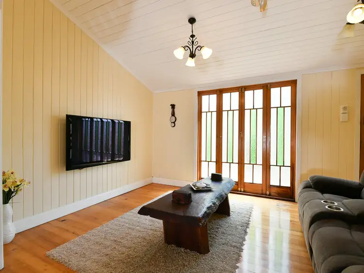 51 Off Lane, Gladstone Central QLD 4680