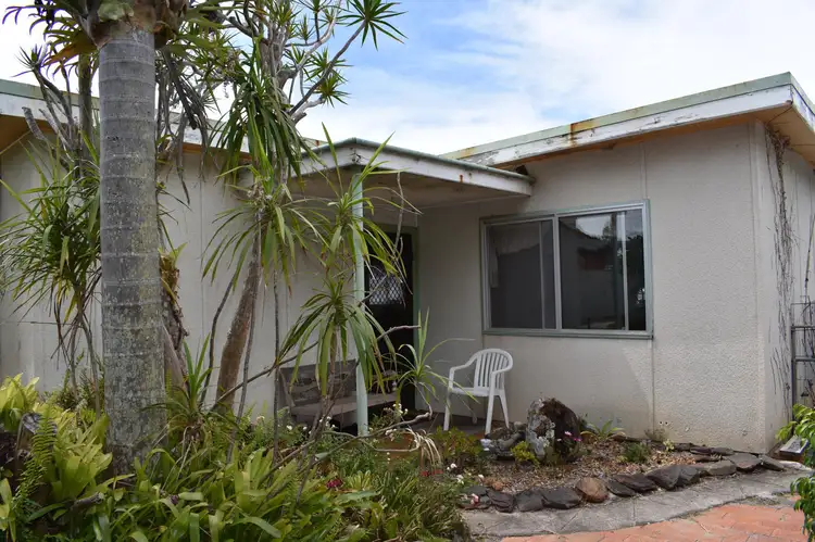 7 Eleventh Avenue, Stuarts Point NSW 2441