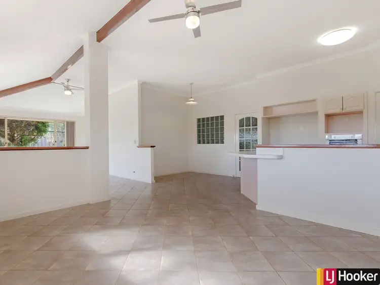 Sixth view of Homely house listing, 33 Camargue Green, Secret Harbour WA 6173