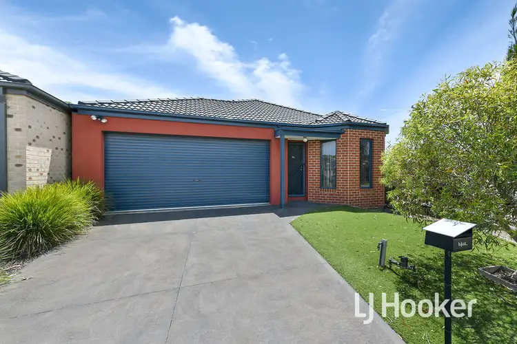 Main view of Homely unit listing, 17/137 Ahern Road, Pakenham VIC 3810