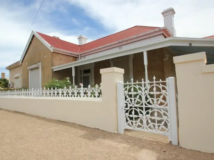 58 Robert Street, Moonta SA 5558