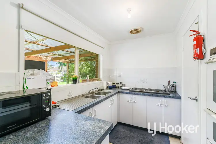 Fourth view of Homely house listing, 6 Matthews Court, Pakenham VIC 3810
