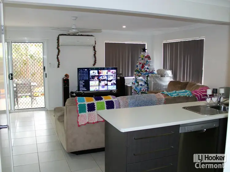 Fifth view of Homely unit listing, 2/47 McDonald Flat Road, Clermont QLD 4721