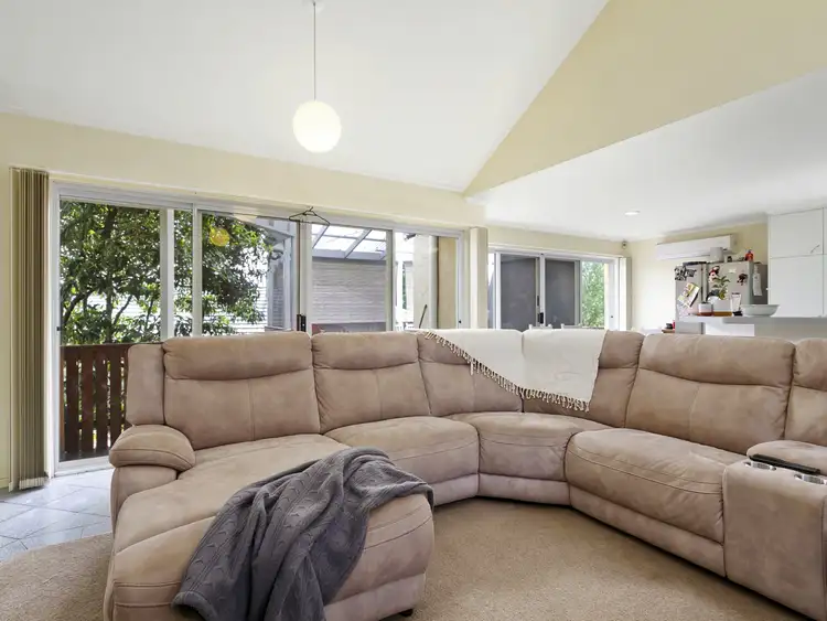 Sixth view of Homely house listing, 11 Poplar Avenue, Traralgon VIC 3844