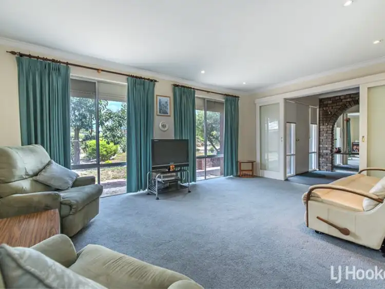 Second view of Homely house listing, 16 Wyville Court, Huntingdale WA 6110