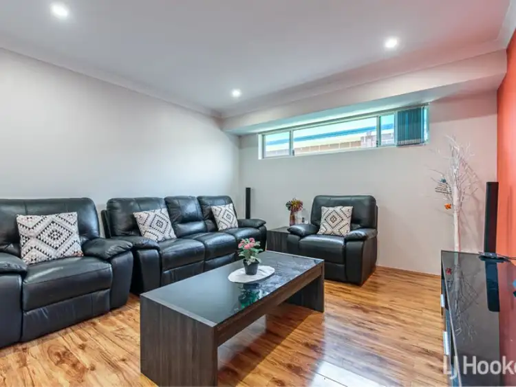 Fifth view of Homely house listing, 8 Topiary Avenue, Piara Waters WA 6112
