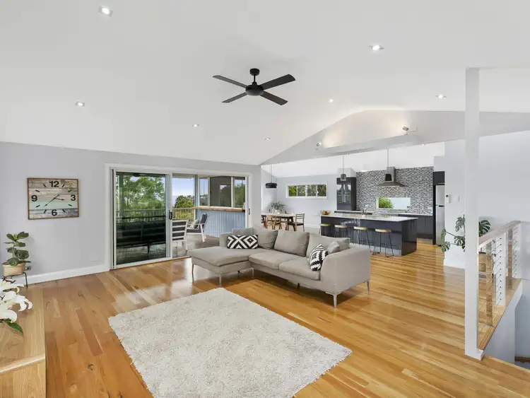 25 Donegal Road, Berkeley Vale NSW 2261