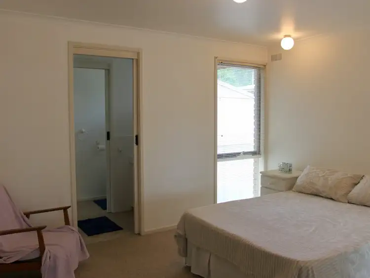 Seventh view of Homely house listing, 33 Rose Street, Alexandra VIC 3714