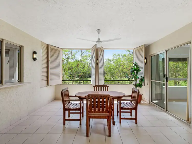 1619/2 Greenslopes Street, Cairns North QLD 4870