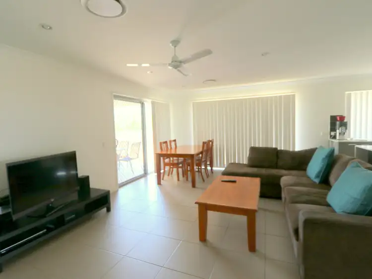 Sixth view of Homely house listing, 7 Canterbury Road, Emerald QLD 4720