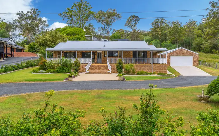 171 Golf Links Road, Woodford Island NSW 2463