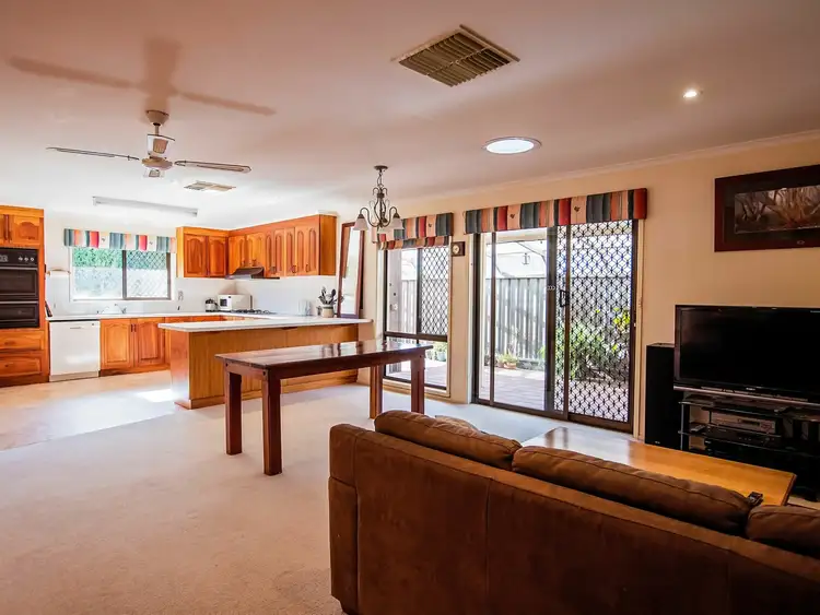 Fifth view of Homely house listing, 9 Ada Court, Echuca VIC 3564