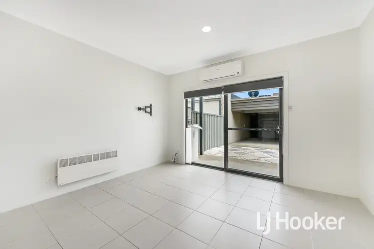 Sixth view of Homely house listing, 5 Bluestone Street, Pakenham VIC 3810