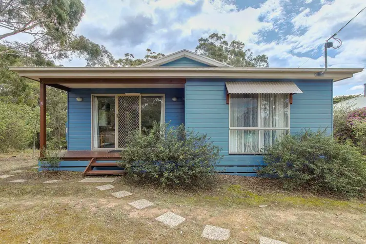 5 Wood Street, Metung VIC 3904
