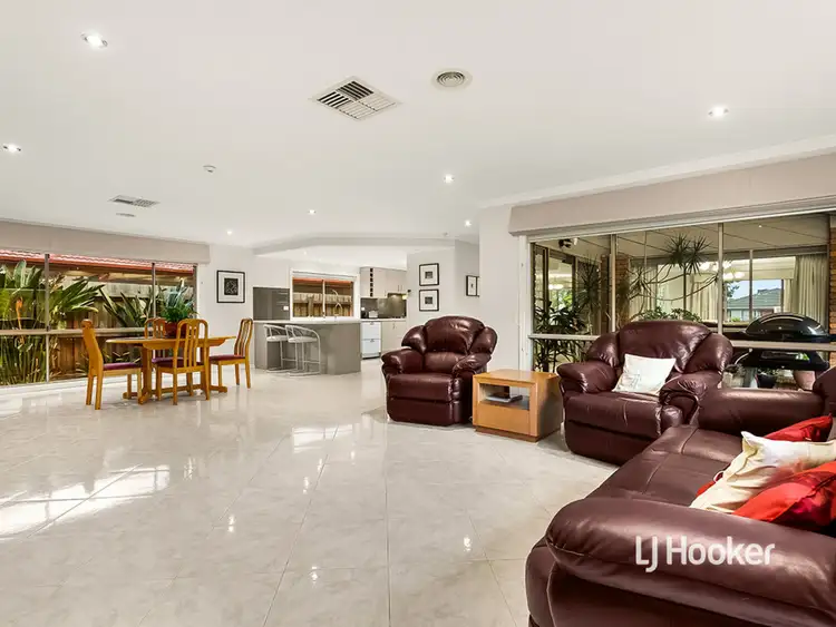 Fifth view of Homely house listing, 100 Seabrook Boulevard, Seabrook VIC 3028