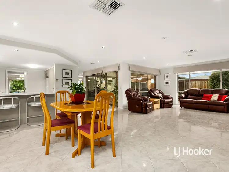Sixth view of Homely house listing, 100 Seabrook Boulevard, Seabrook VIC 3028