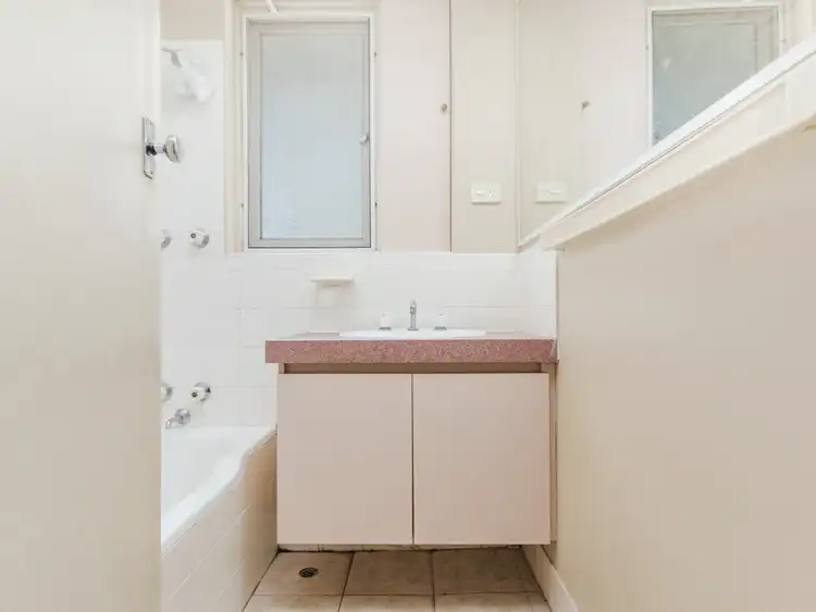 Seventh view of Homely unit listing, Unit 9/2 Elmslie Street, Orelia WA 6167