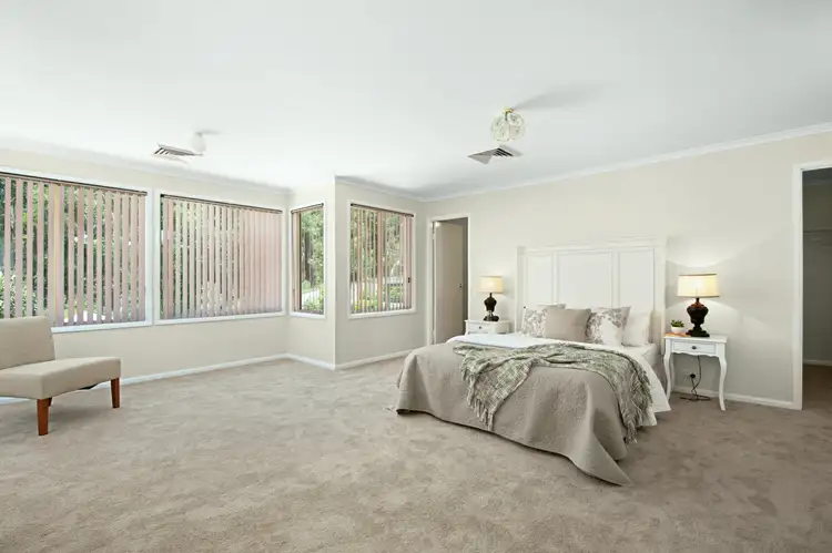 Second view of Homely house listing, 5 Chevron Close, Floraville NSW 2280