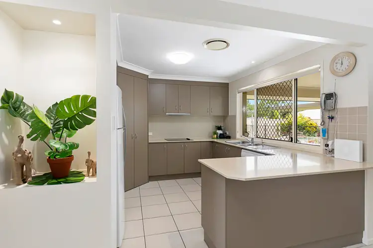 Third view of Homely house listing, 4 Beutel Place, Thornlands QLD 4164