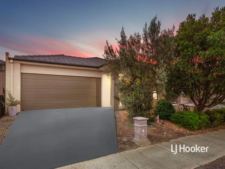 12 Garland Terrace, Point Cook VIC 3030