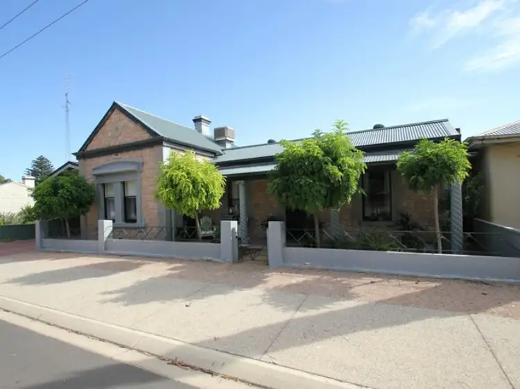 5 Milne Terrace, Moonta SA 5558