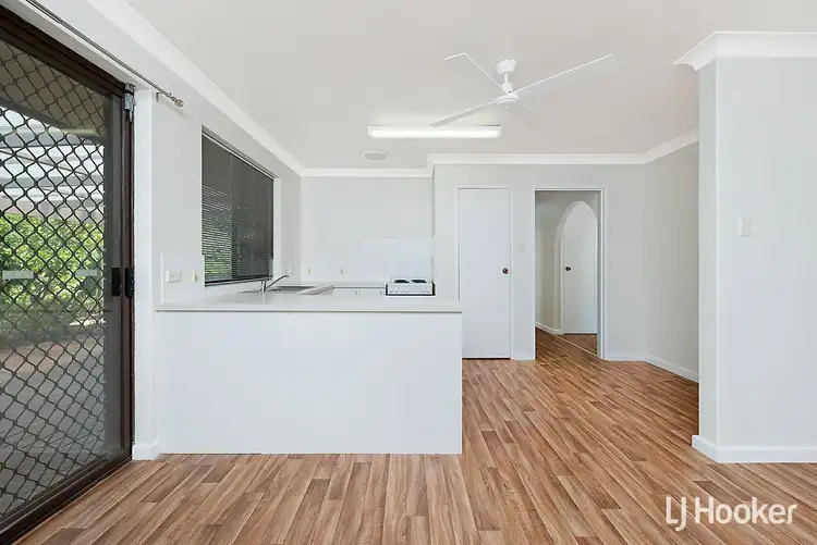 Seventh view of Homely semi-detached listing, 1 Collett Way, Leeming WA 6149