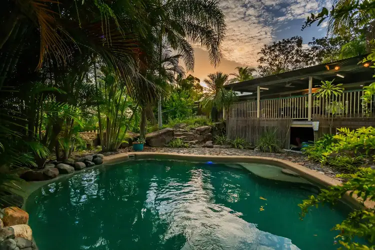 180 Benian Road, The Palms QLD 4570