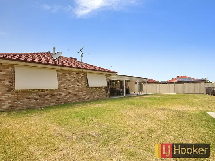 Sixth view of Homely house listing, 1 Minimbah Close, Hillvue NSW 2340