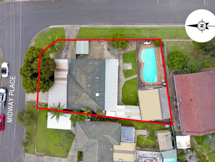 Second view of Homely house listing, 1 Midway Place, Lethbridge Park NSW 2770