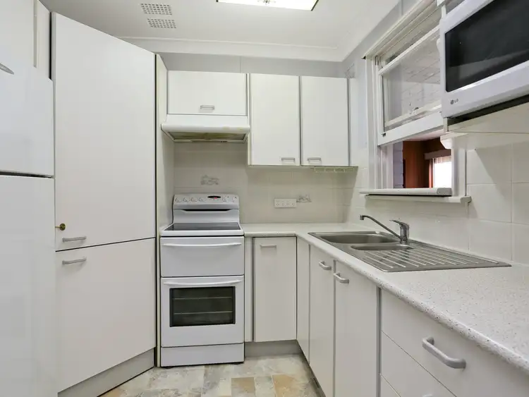 Fourth view of Homely house listing, 1 Midway Place, Lethbridge Park NSW 2770