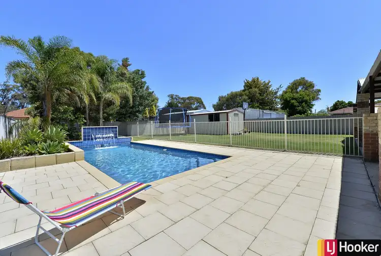 9 Marungi Way, Greenfields WA 6210