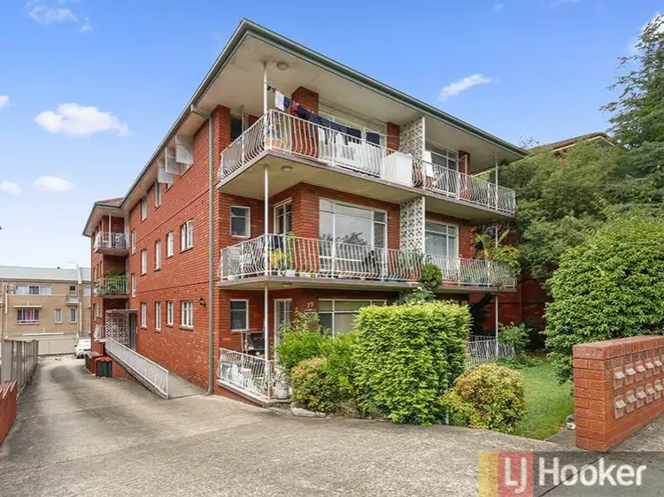 Main view of Homely unit listing, 3/79 Queens Road, Hurstville NSW 2220