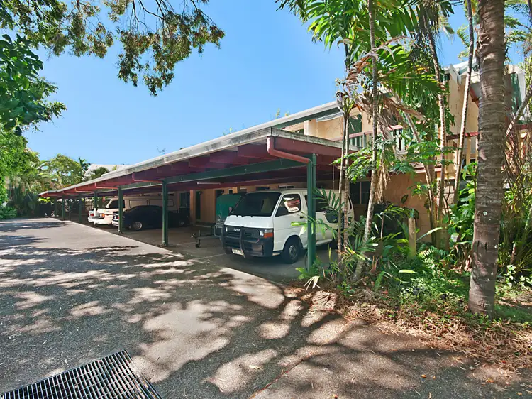 Triton Lodge/4 Triton Crescent, Port Douglas QLD 4877