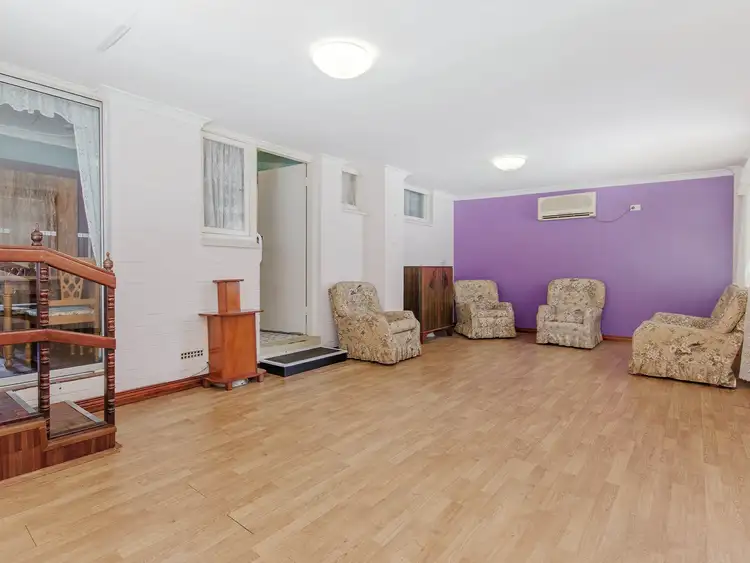 Main view of Homely house listing, 5 Menli Place, Orelia WA 6167