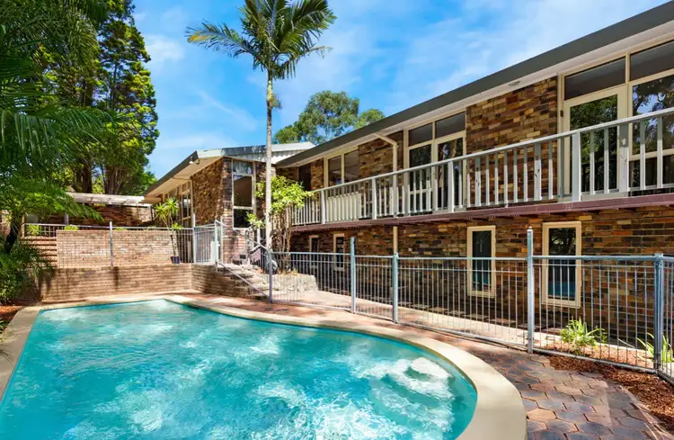 30 Alvona Avenue, St Ives NSW 2075