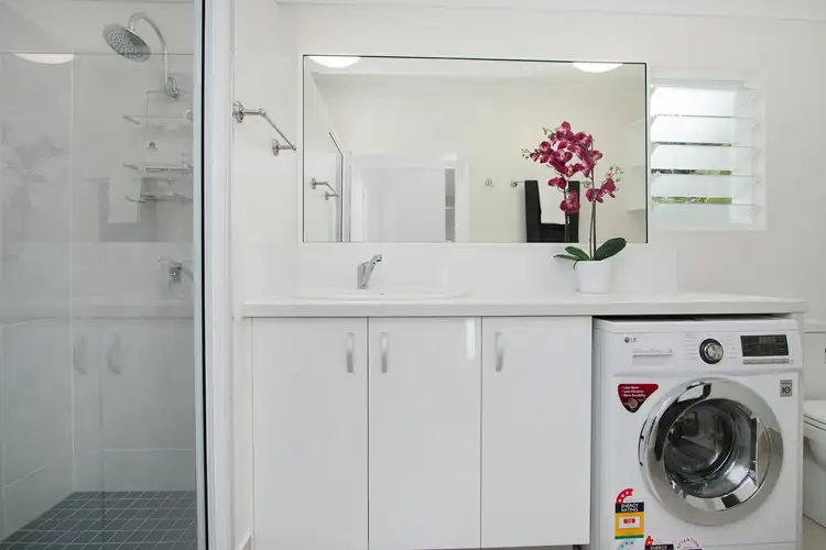 Fourth view of Homely unit listing, 3/35 Upolu Esplanade, Clifton Beach QLD 4879