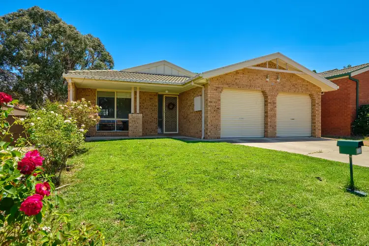 Main view of Homely house listing, 10 Leonard Close, Dunlop ACT 2615