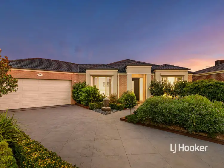 7 Hibiscus Crescent, Point Cook VIC 3030