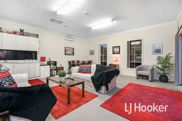 Fifth view of Homely house listing, 4 Lucerne Circuit, Pakenham VIC 3810