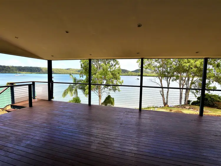 6 Emerson Street, Russell Island QLD 4184