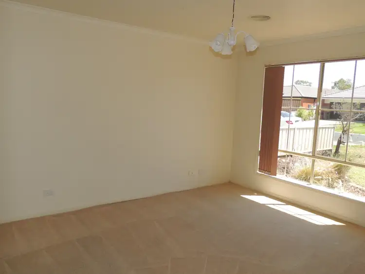 Fifth view of Homely house listing, 5 Gaethan Drive, Swan Hill VIC 3585